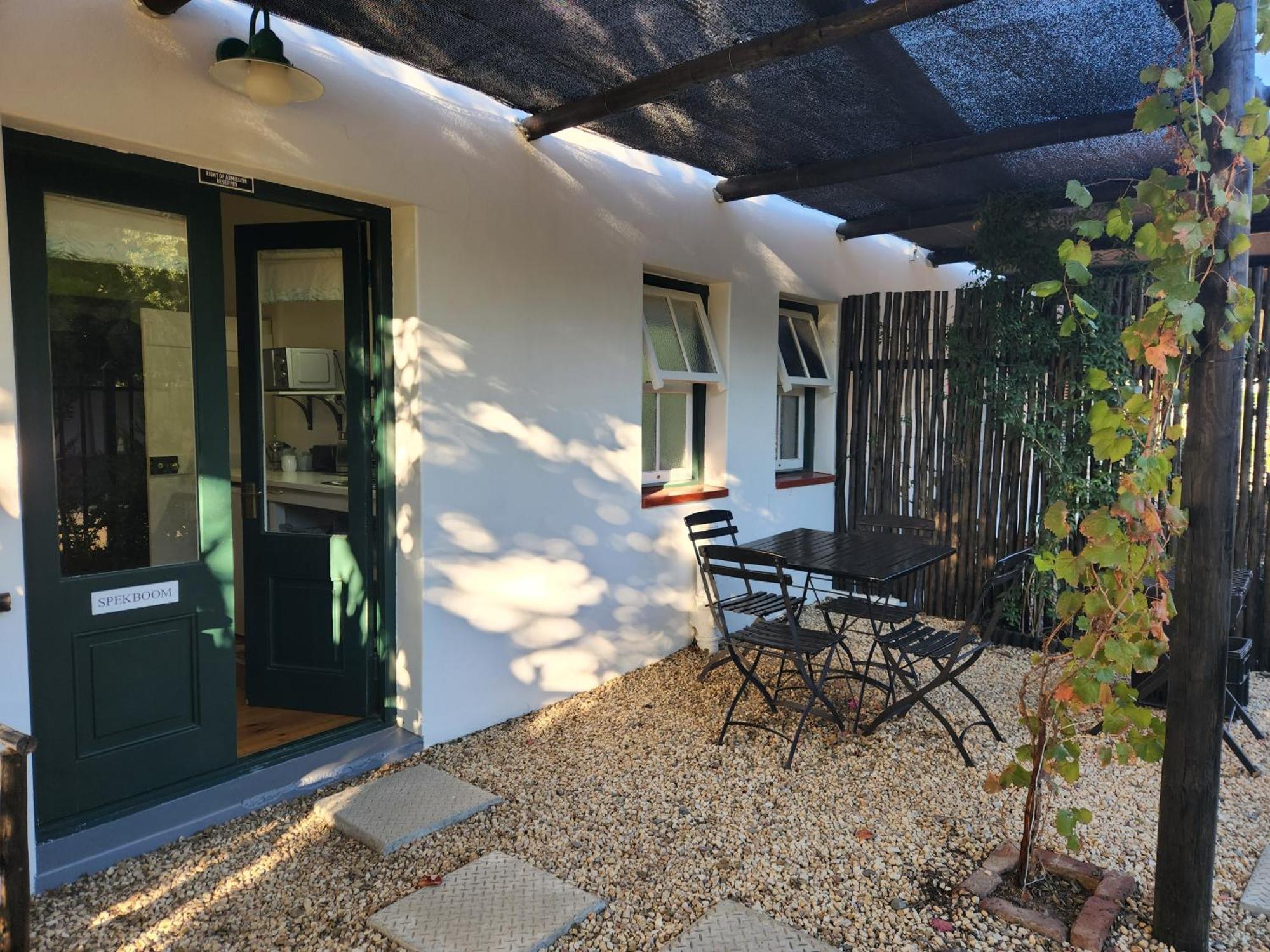 Die Dorpshuis Graaff Reinet Exterior photo